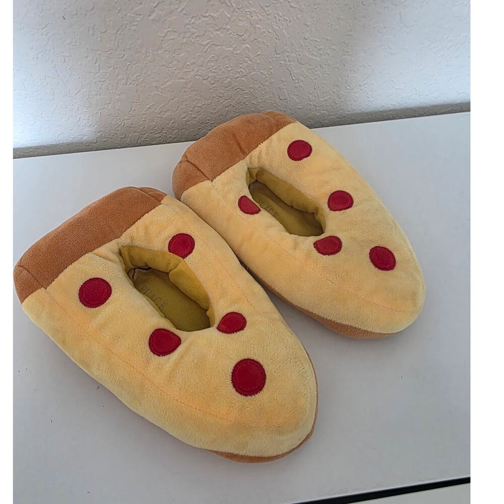 Children's Place Kids Novelty Pizza Slippers size 1 2